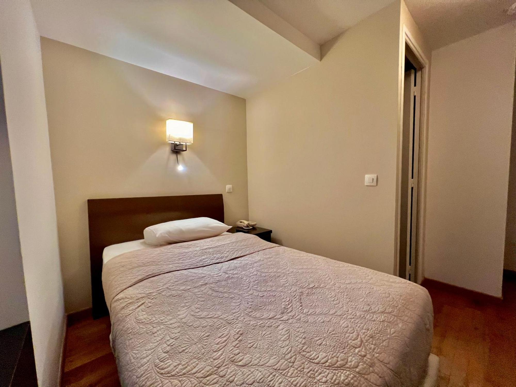 Hotel Belle Fontainebleau Dış mekan fotoğraf
